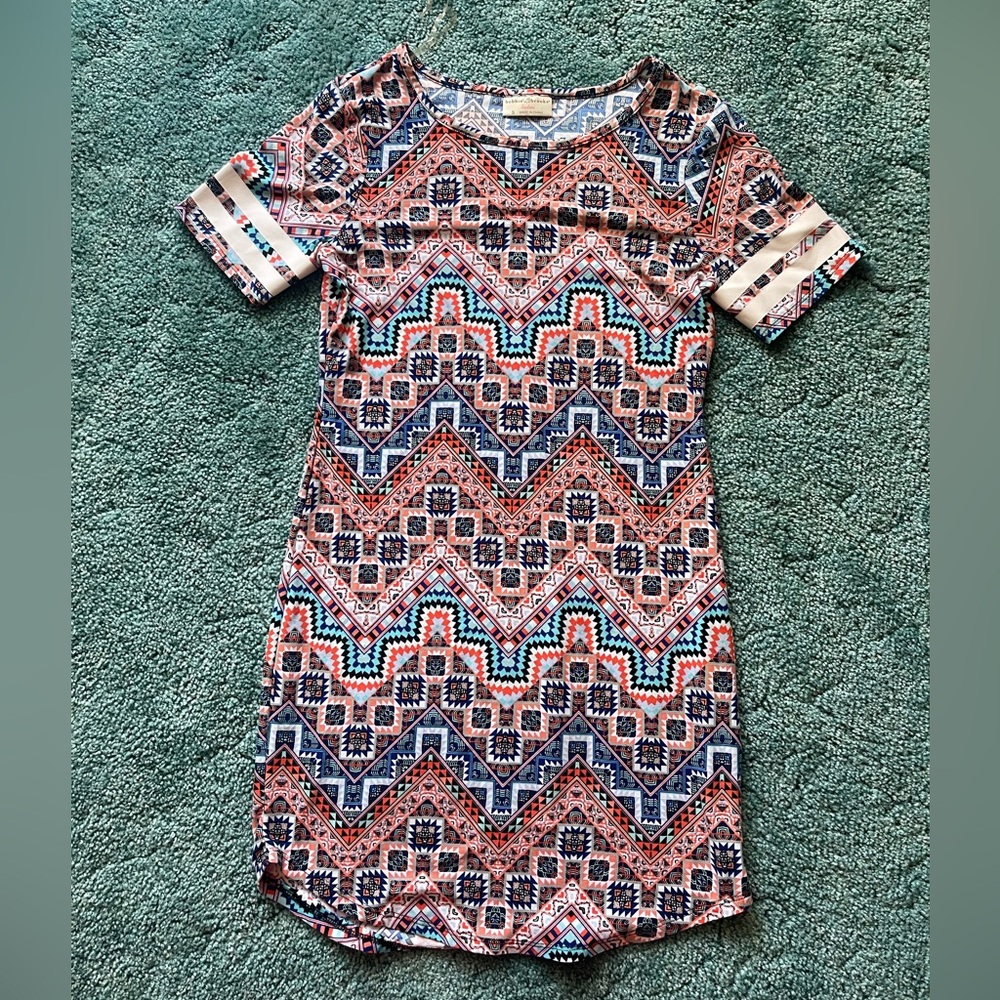 S TShirt Dress Bobbie Brooks Geometric Pattern
